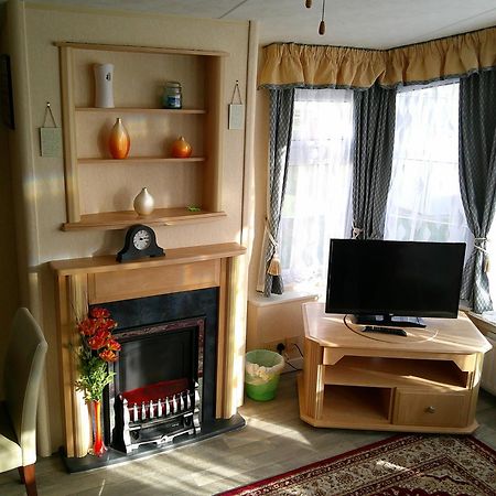 8 Berth Central Heated Golden Palm Chapel Saint Leonards Exterior photo